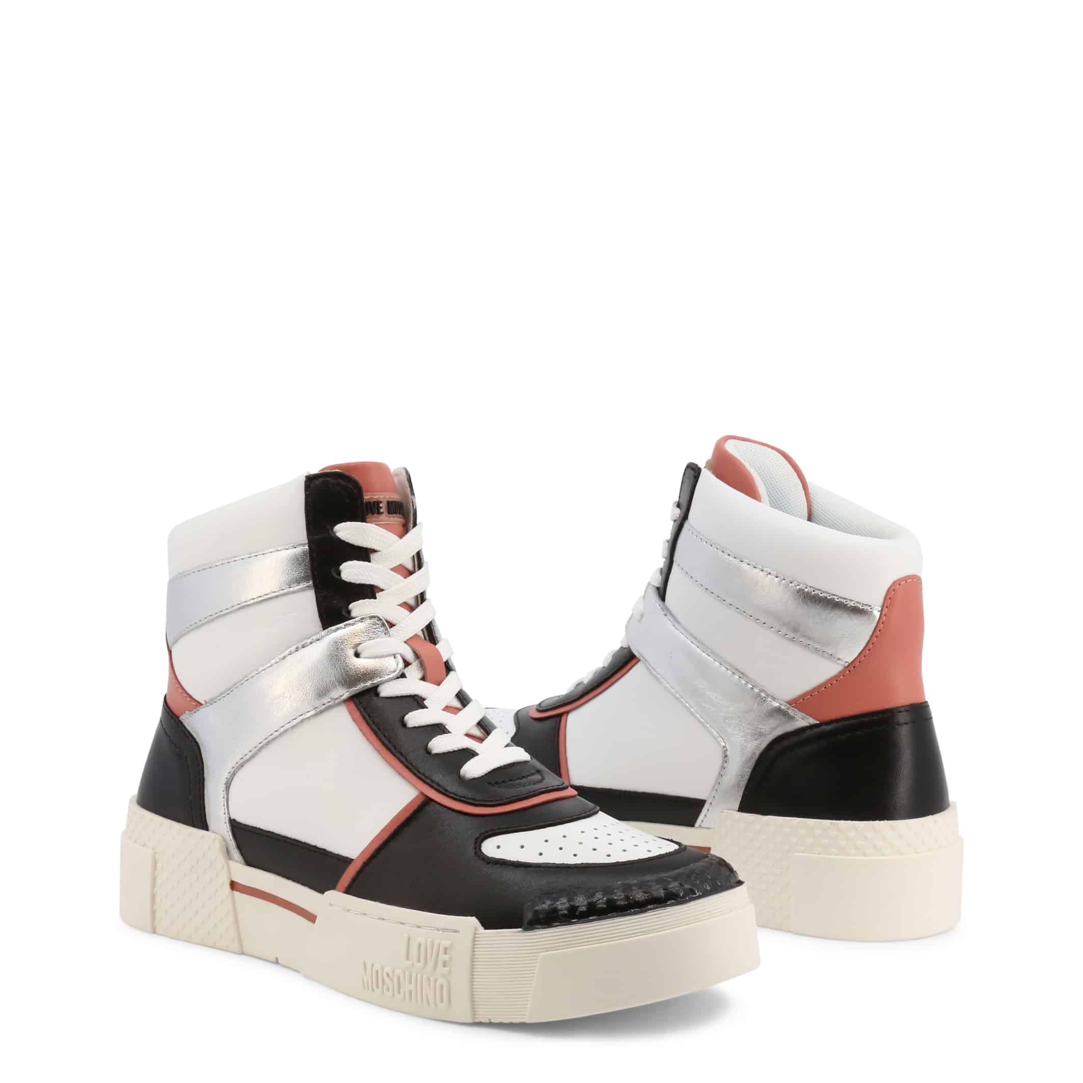 Love Moschino JA15635G0EI63 маратонки за Жени бял Love Moschino JA15635G0EI63 маратонки за Жени бял
